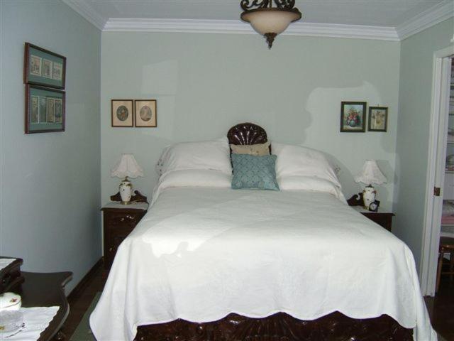 קלירווטר Hummingbird Bed And Breakfast חדר תמונה